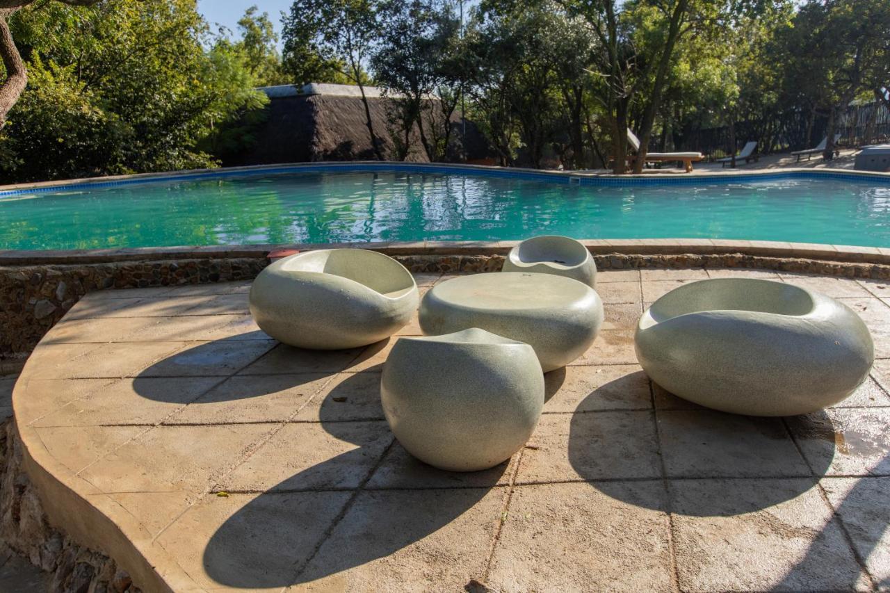 Pecan Bush Lodge Magaliesburg Exterior foto